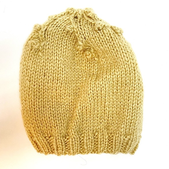 NWT HandKnit Bobble Decorated Slouch Retro Style Beanie Hat One Size Fits Most - Picture 8 of 8